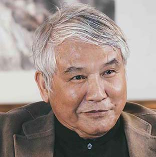 江明賢教授 江明賢教授