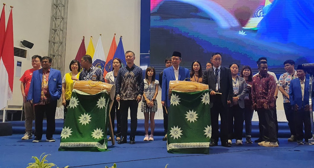 圖為「2023台灣高等教育展」第二場，在印尼泗水Airlangga大學舉行。