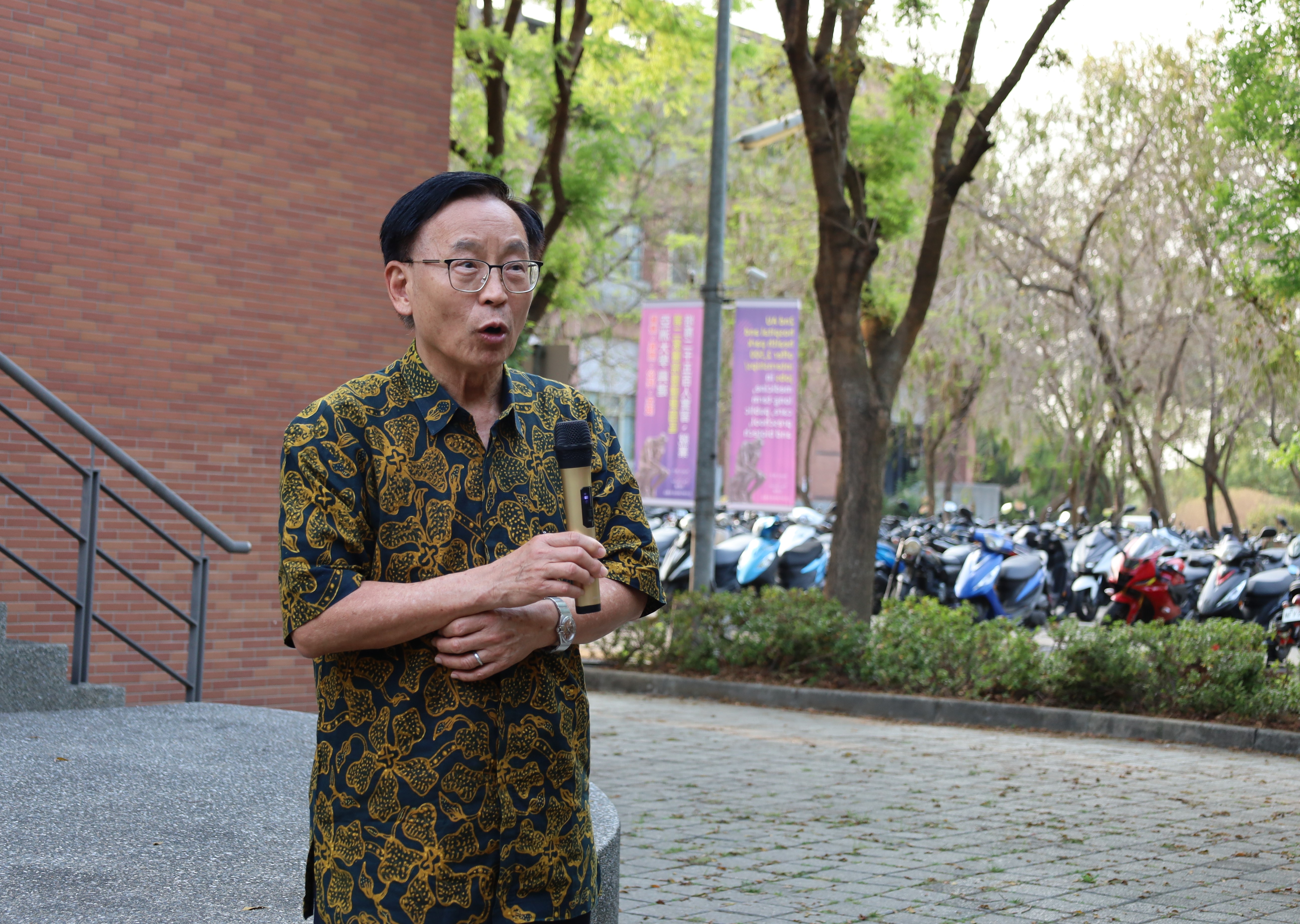 圖為亞大國際長陳英輝表示，亞大努力打造回教友善校園環境。