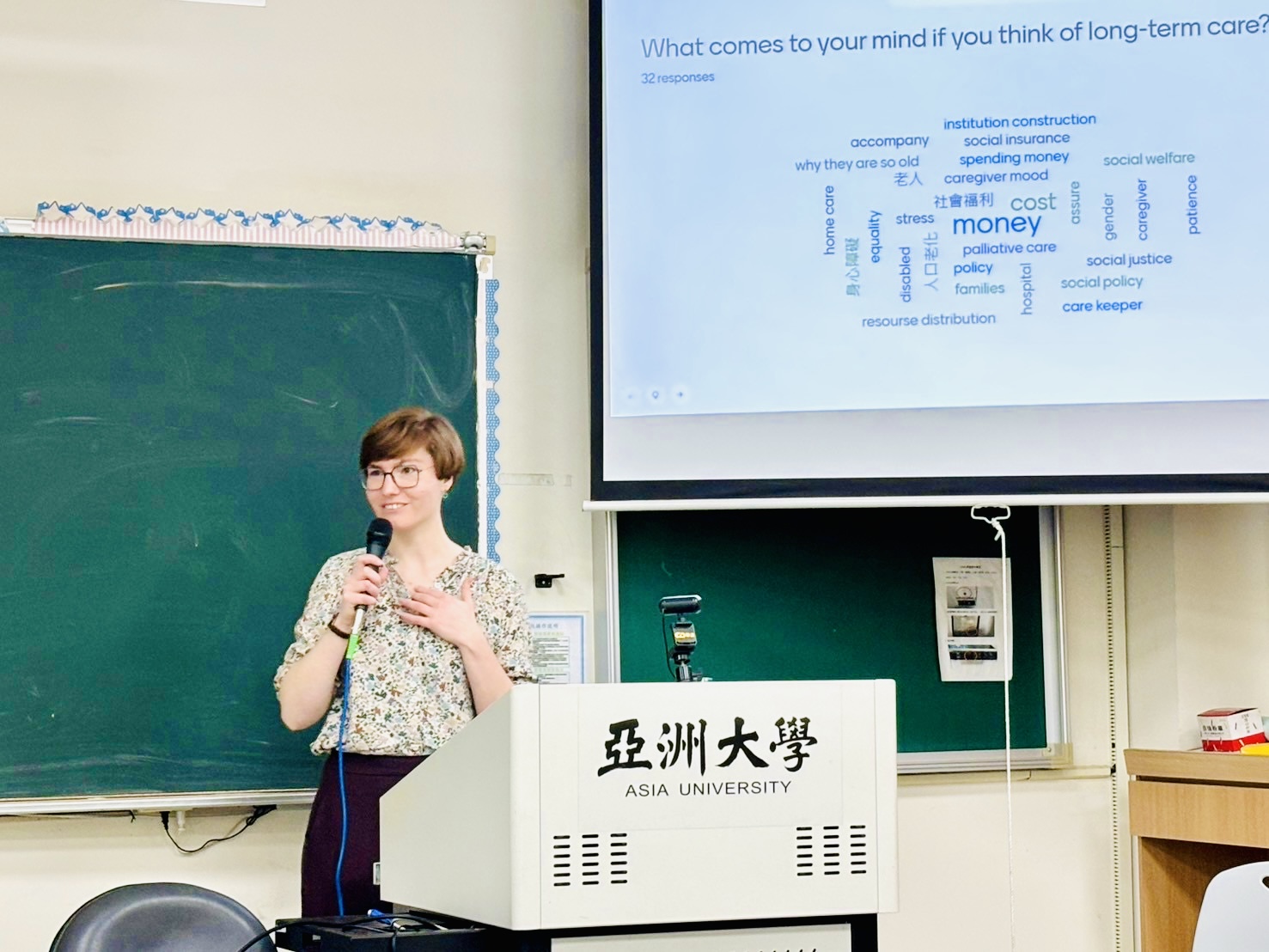 德國長照專家 Dr. Johanna Fischer，分享德國長照制度。