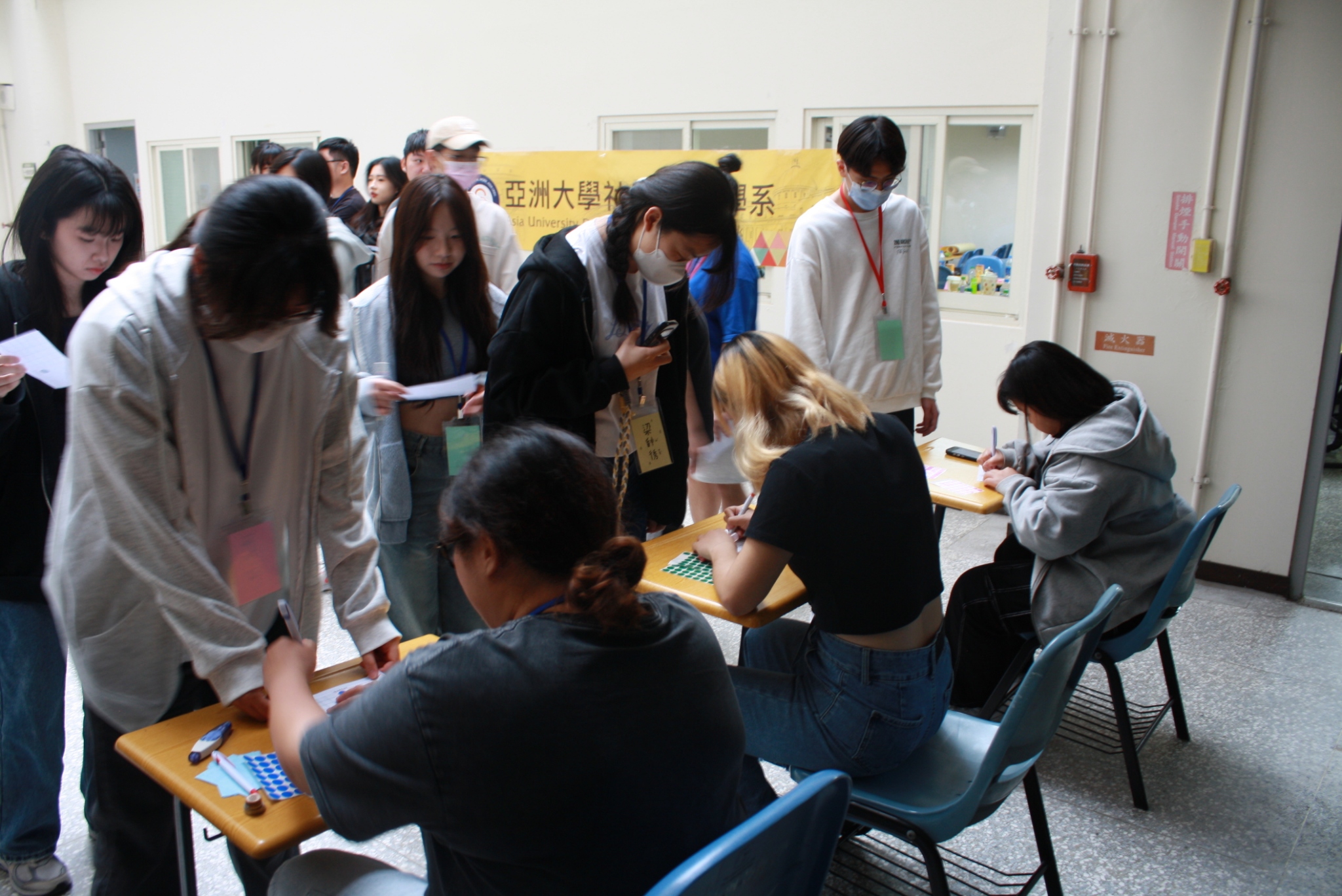 「助人價值大拍賣」活動,學員選擇享「購買」最重視的價值。