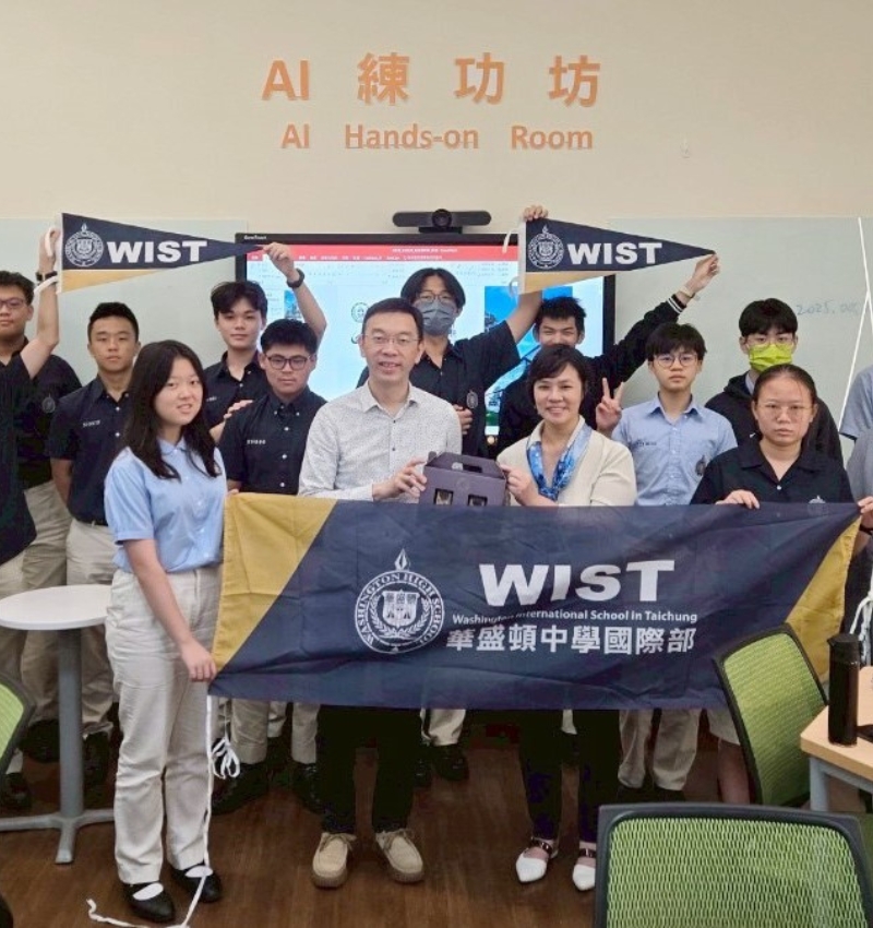 亞大人工智慧系舉辦「AI應用體驗課程」