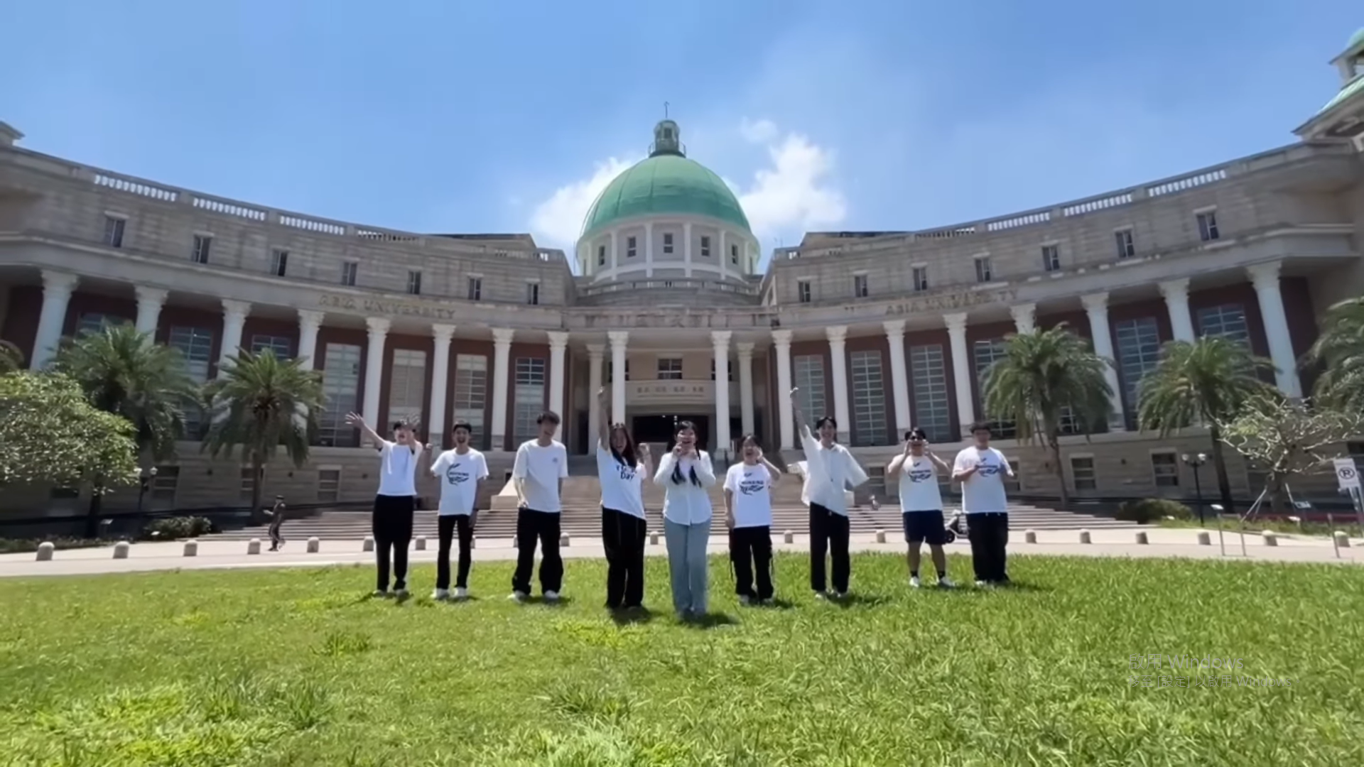 亞大護理系「啡凡之旅,齡活好咖」團隊,開創全台護理系入選「大專生洄游農村競賽」駐村紀錄。