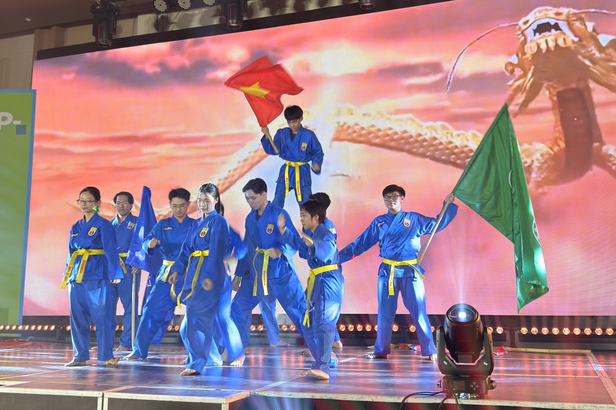 At the opening ceremony of AU-Vietnam Ho Chi Minh City, new students sang and danced, welcoming the 2026 Asia University Dual Degree Program students
